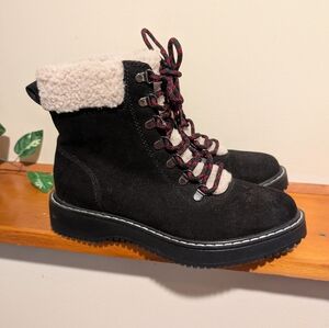 Madden Girl Black Faux Suede Hiker Boots — Sherpa Lined — Size 9M
